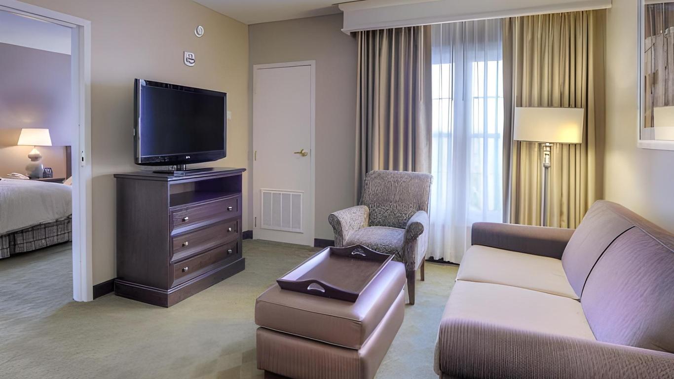 Holiday Inn Express & Suites Southern Pines-Pinehurst Area