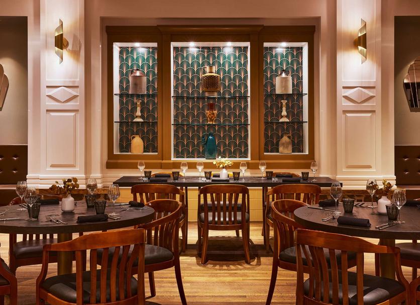 Restaurant Photo