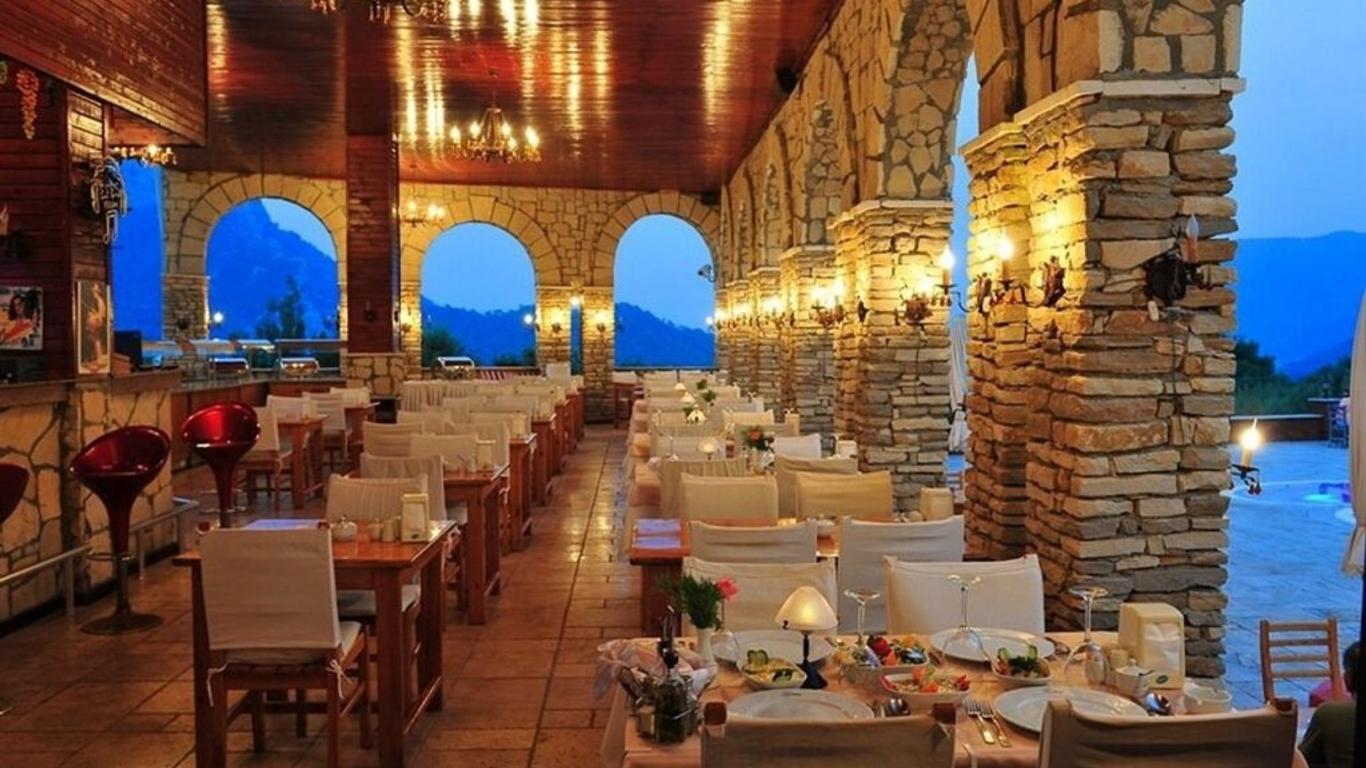 Club Sun Village Hotel