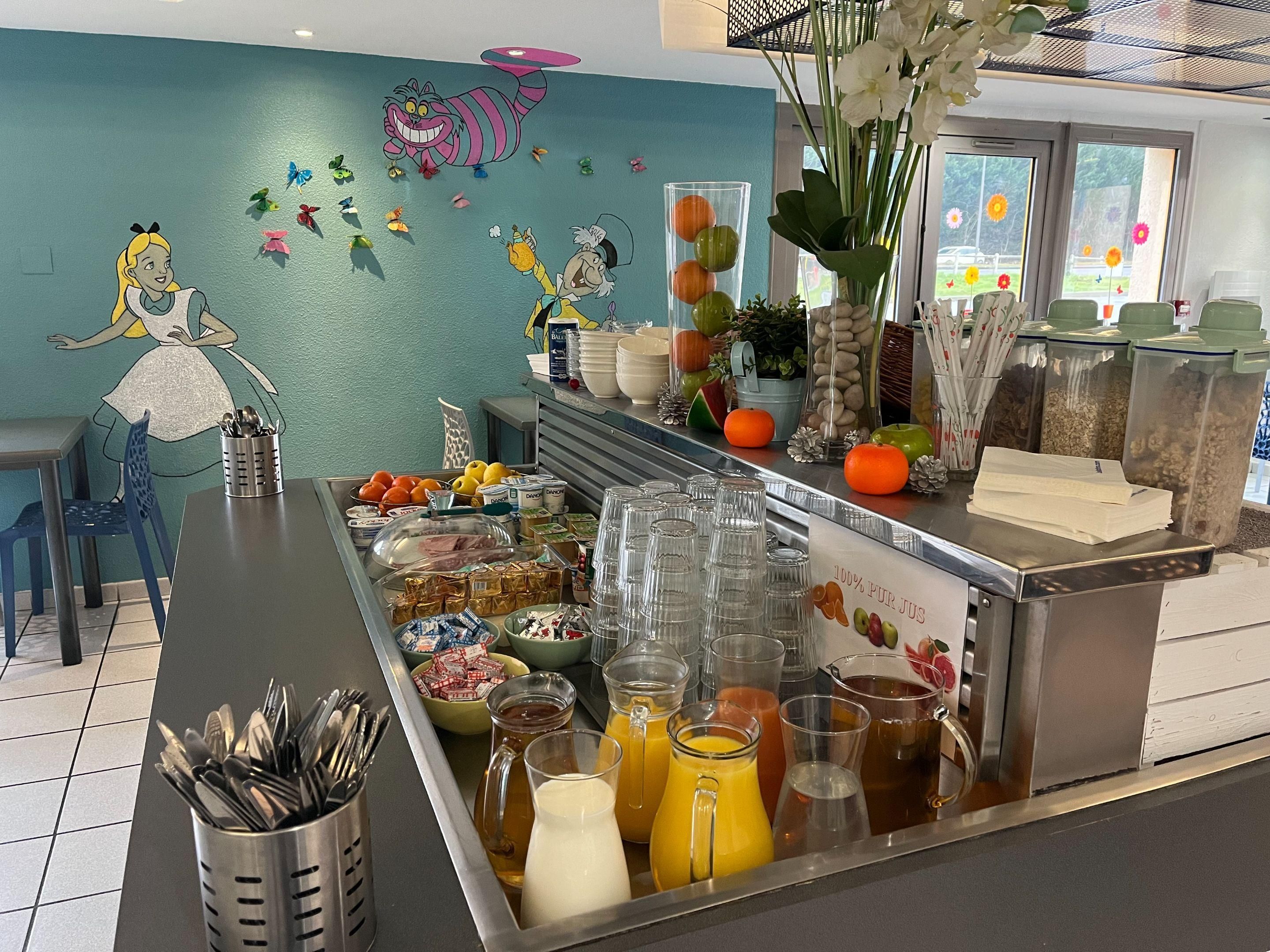 Restaurant Photo