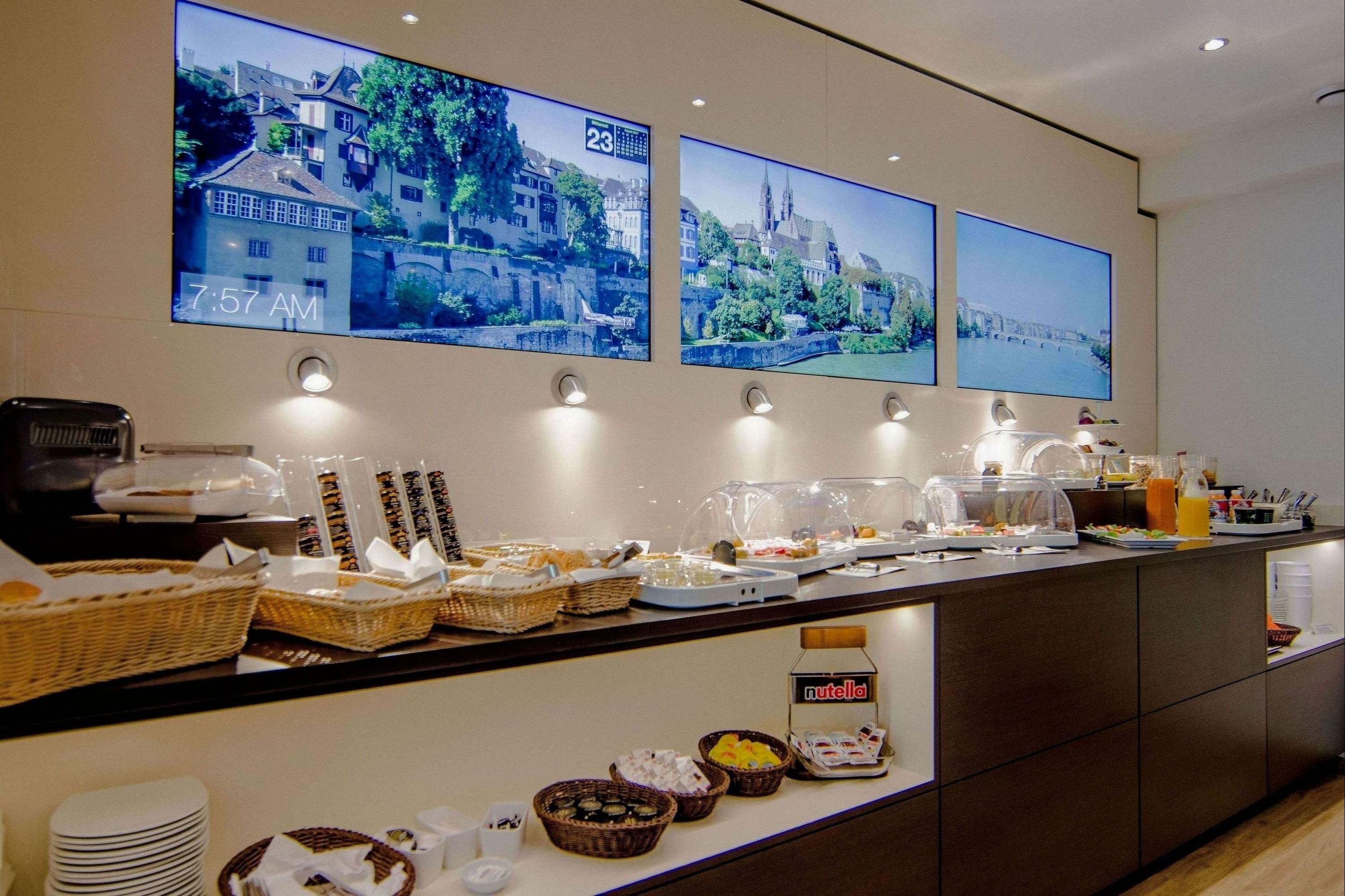 Buffet Photo