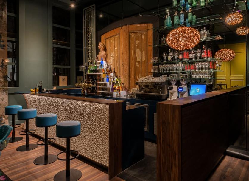 Bar Photo