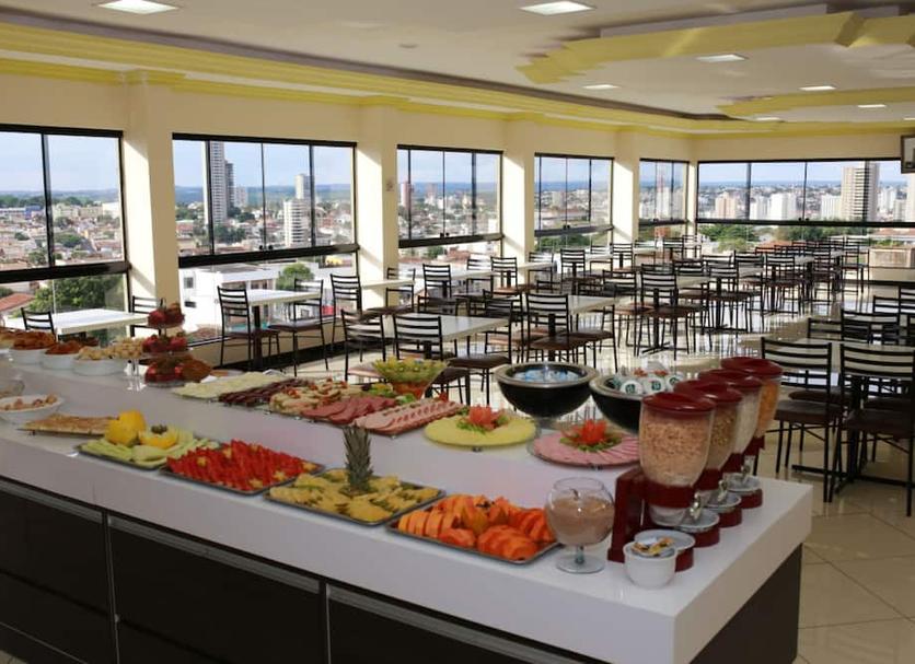Buffet Photo