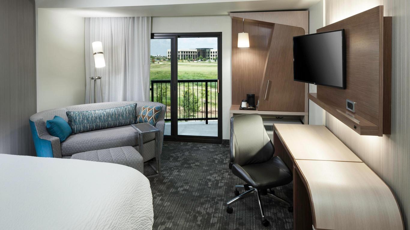 Courtyard by Marriott Fort Worth at Alliance Town Center