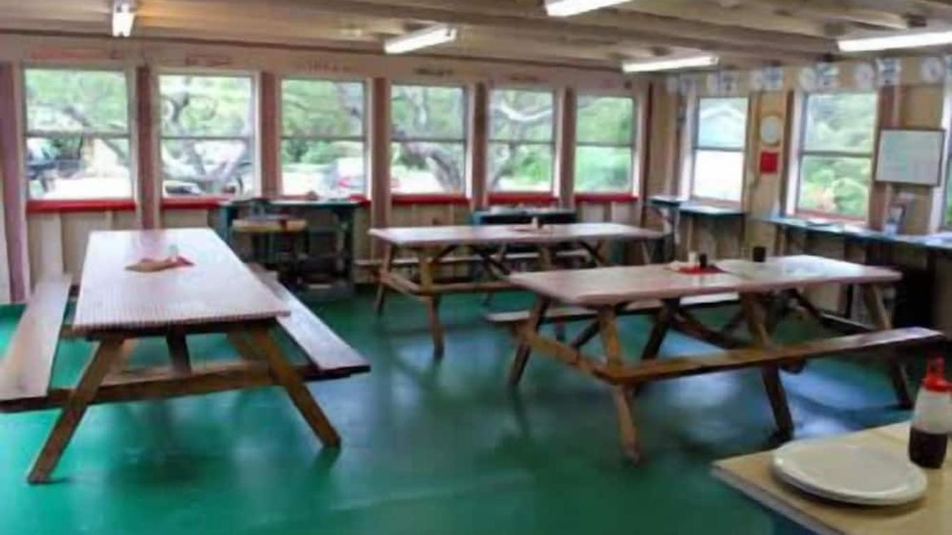 Hi - Eastham Hostel