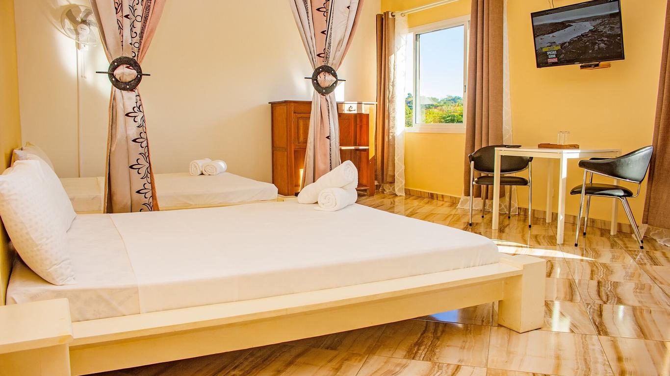 Cambria Hotel
