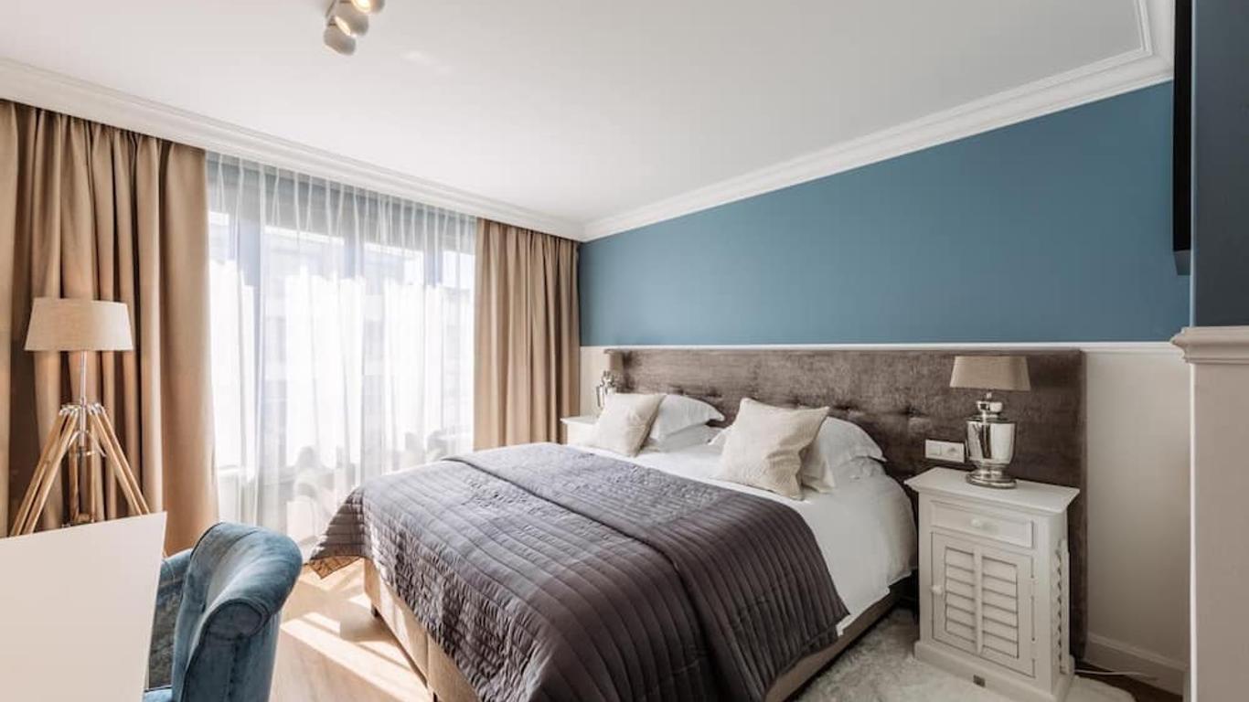 Hotel Cocoon