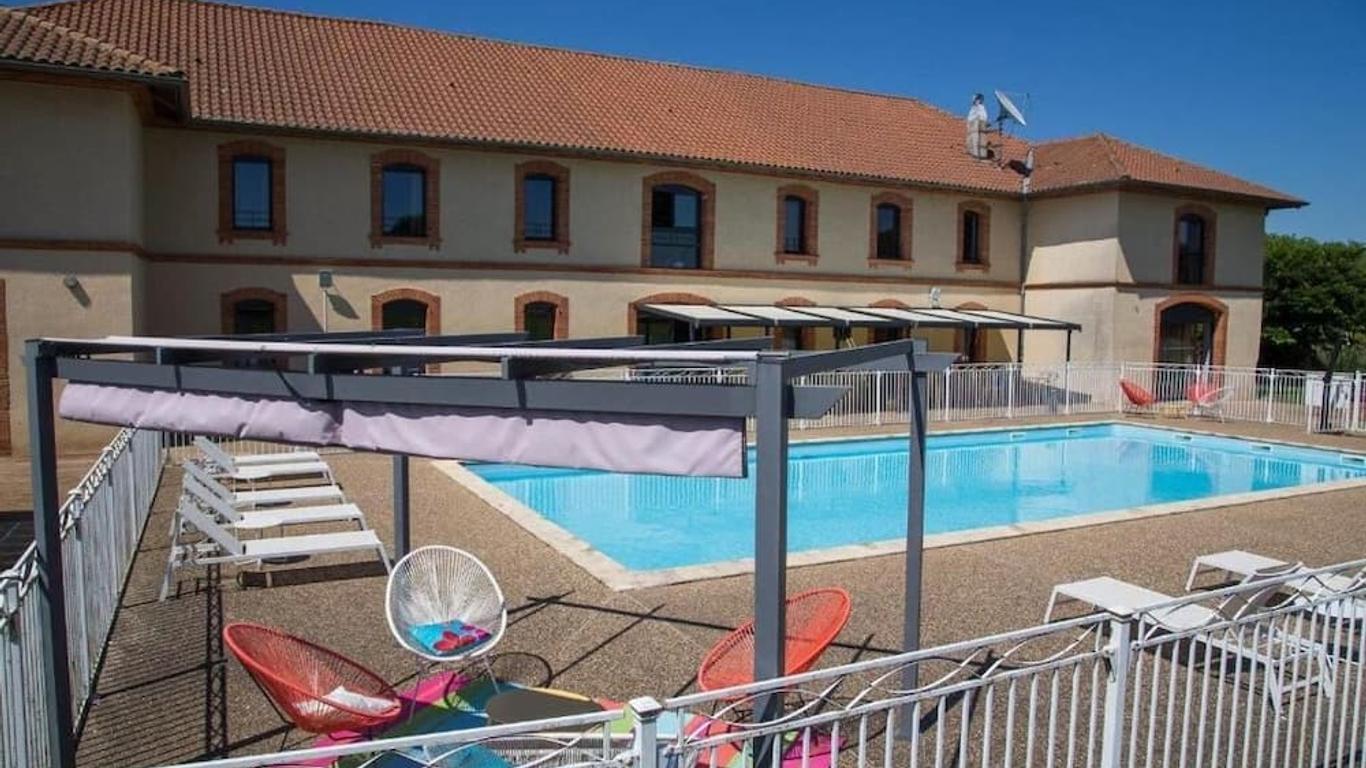Domaine De Garabaud