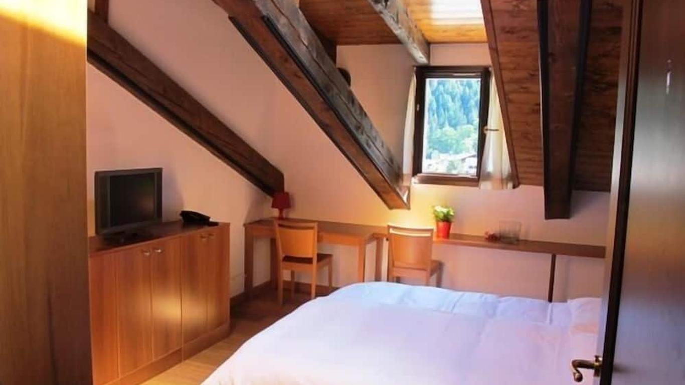 Casa Alpina Macugnaga