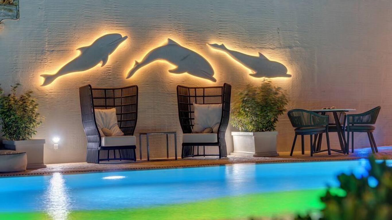 Kouros Art Hotel