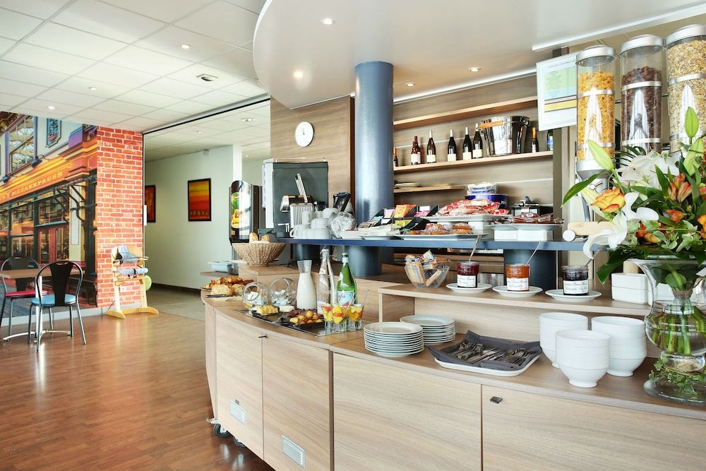Buffet Photo