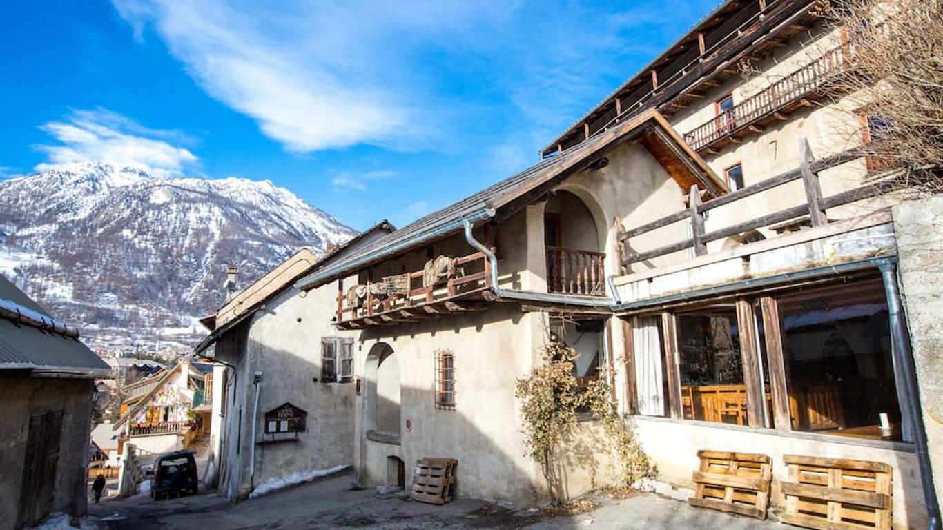 Langley Hotel La Vieille Ferme