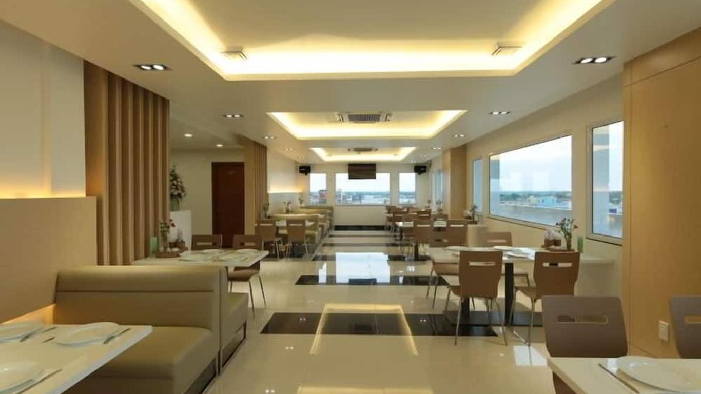 Hung Cuong Hotel