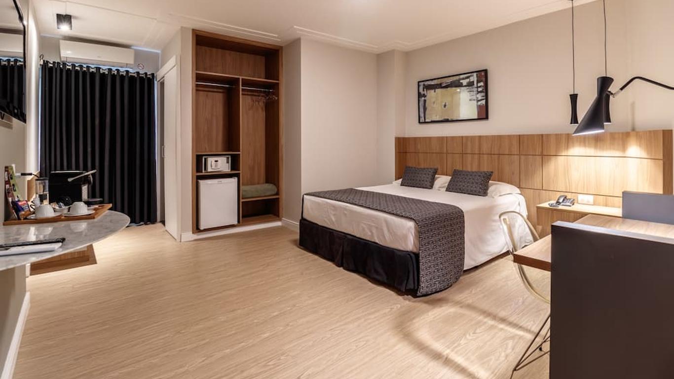 Mara Turismo Hotel