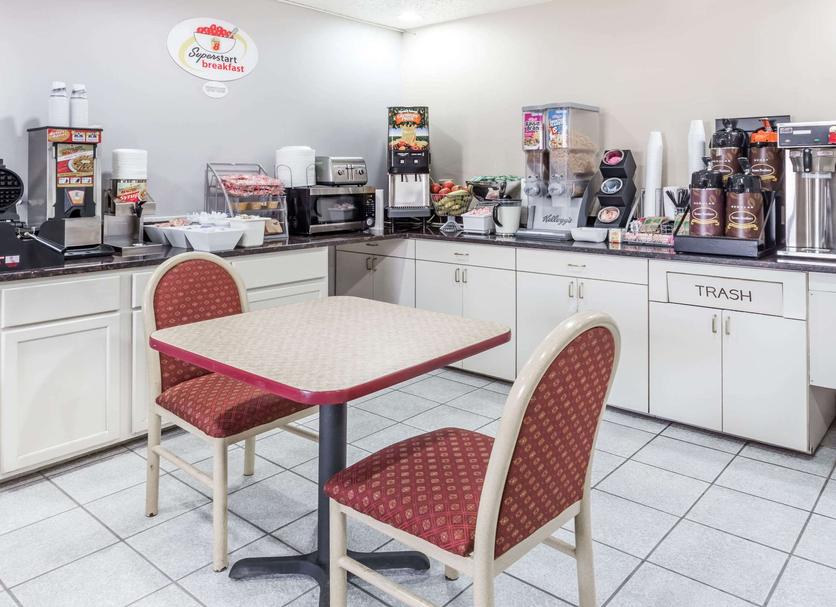 Buffet Photo