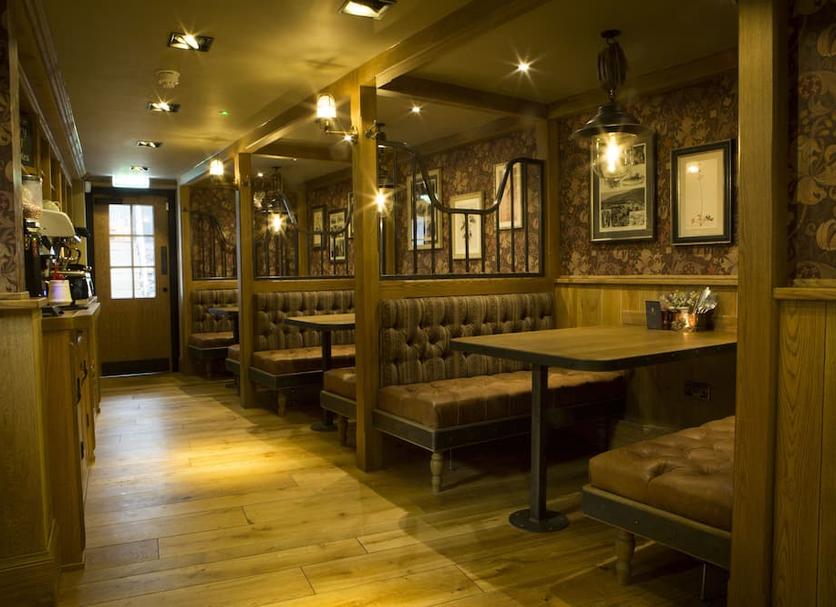 Restaurant Photo
