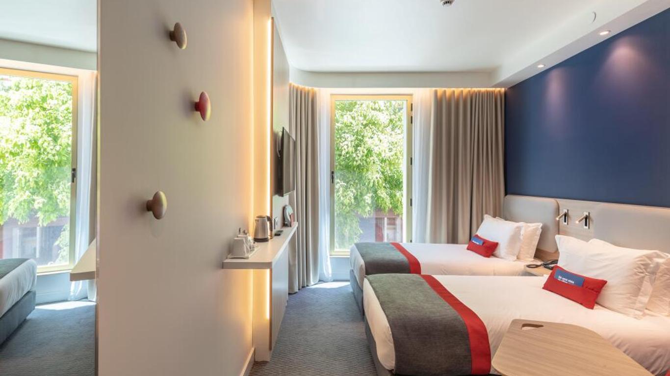 Holiday Inn Express Porto City Centre