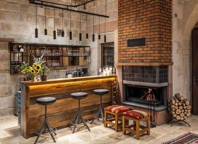 Bar Photo