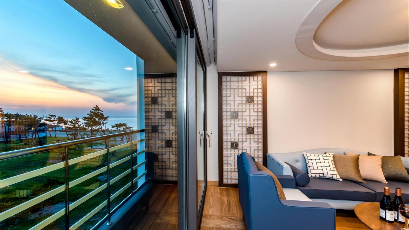 Marevo Beach Hotel