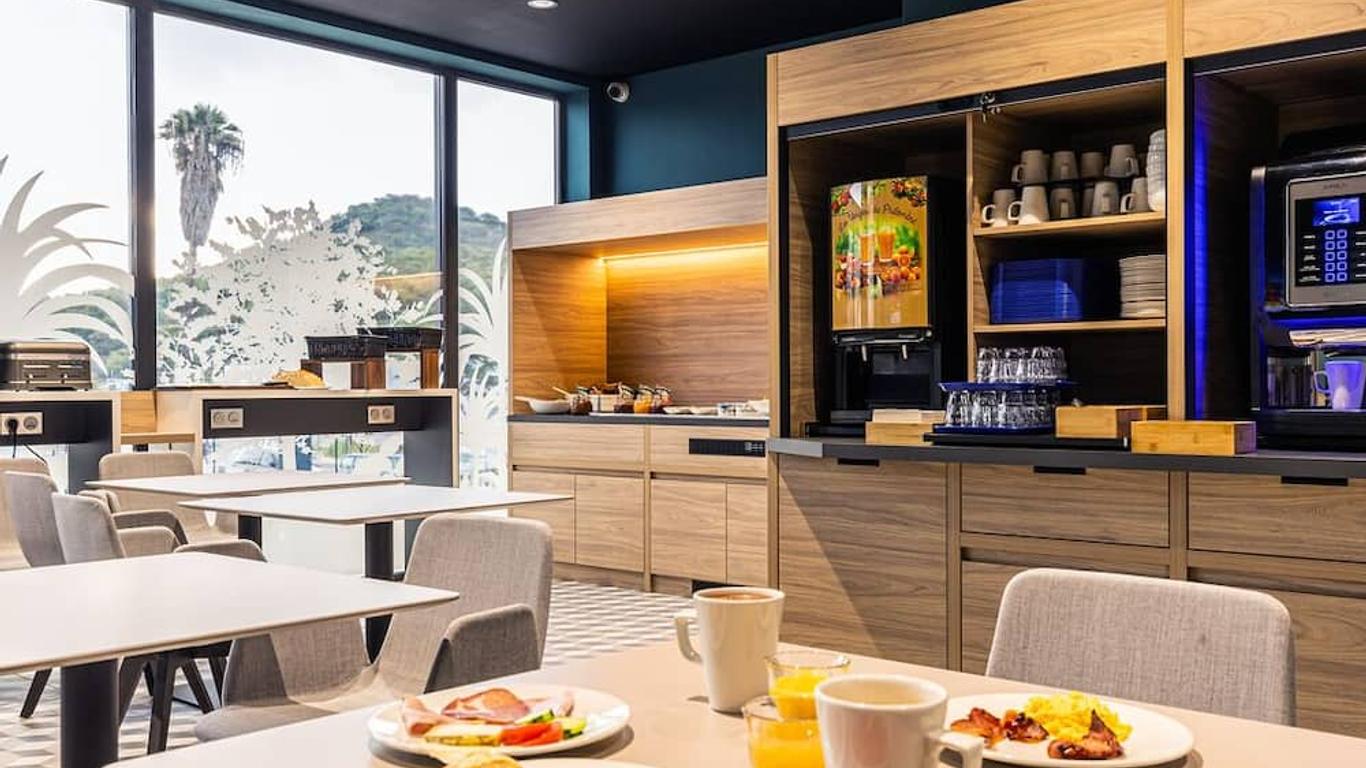 Holiday Inn Express Ajaccio