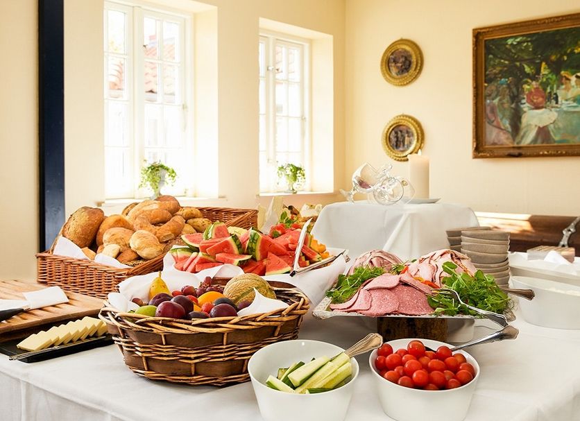 Buffet Photo