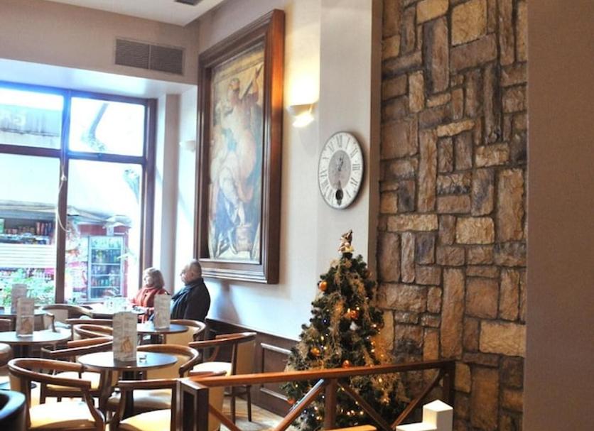 Restaurant Photo