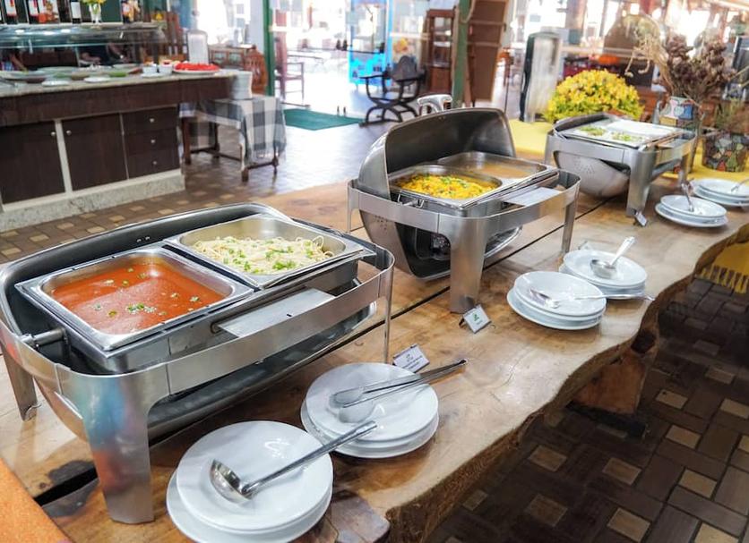 Buffet Photo
