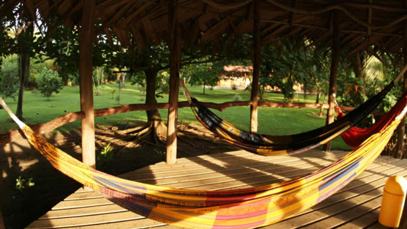 Turtle Beach Lodge