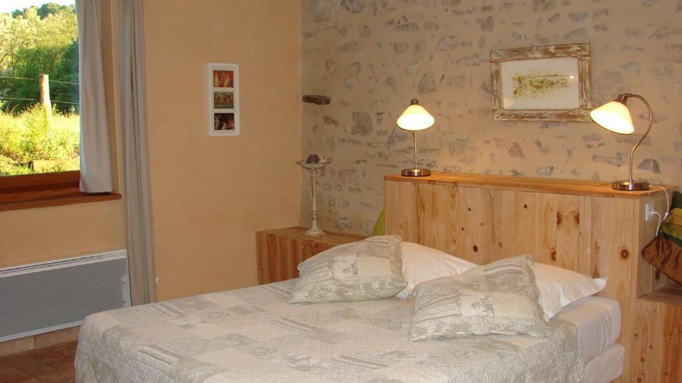 La Pierre Folle Chambres d'Hôtes