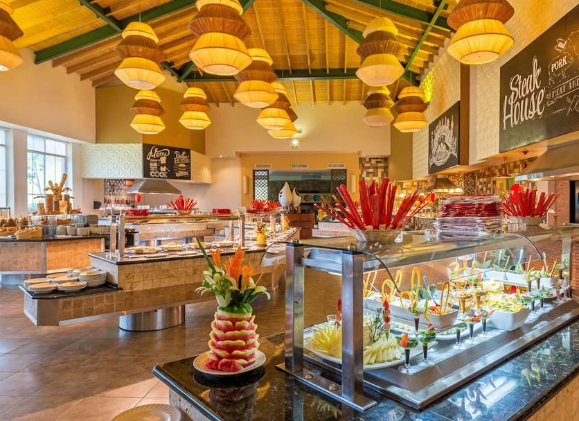 Buffet Photo