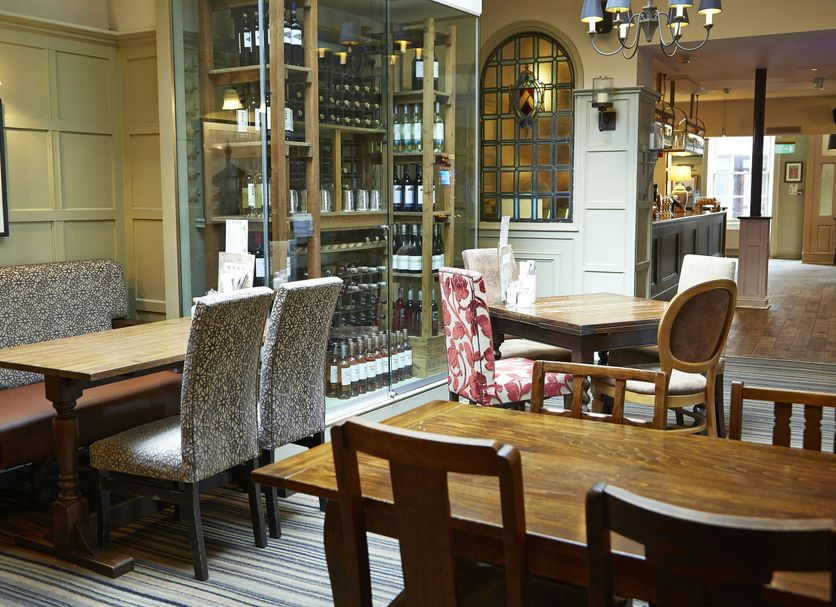 Restaurant Photo