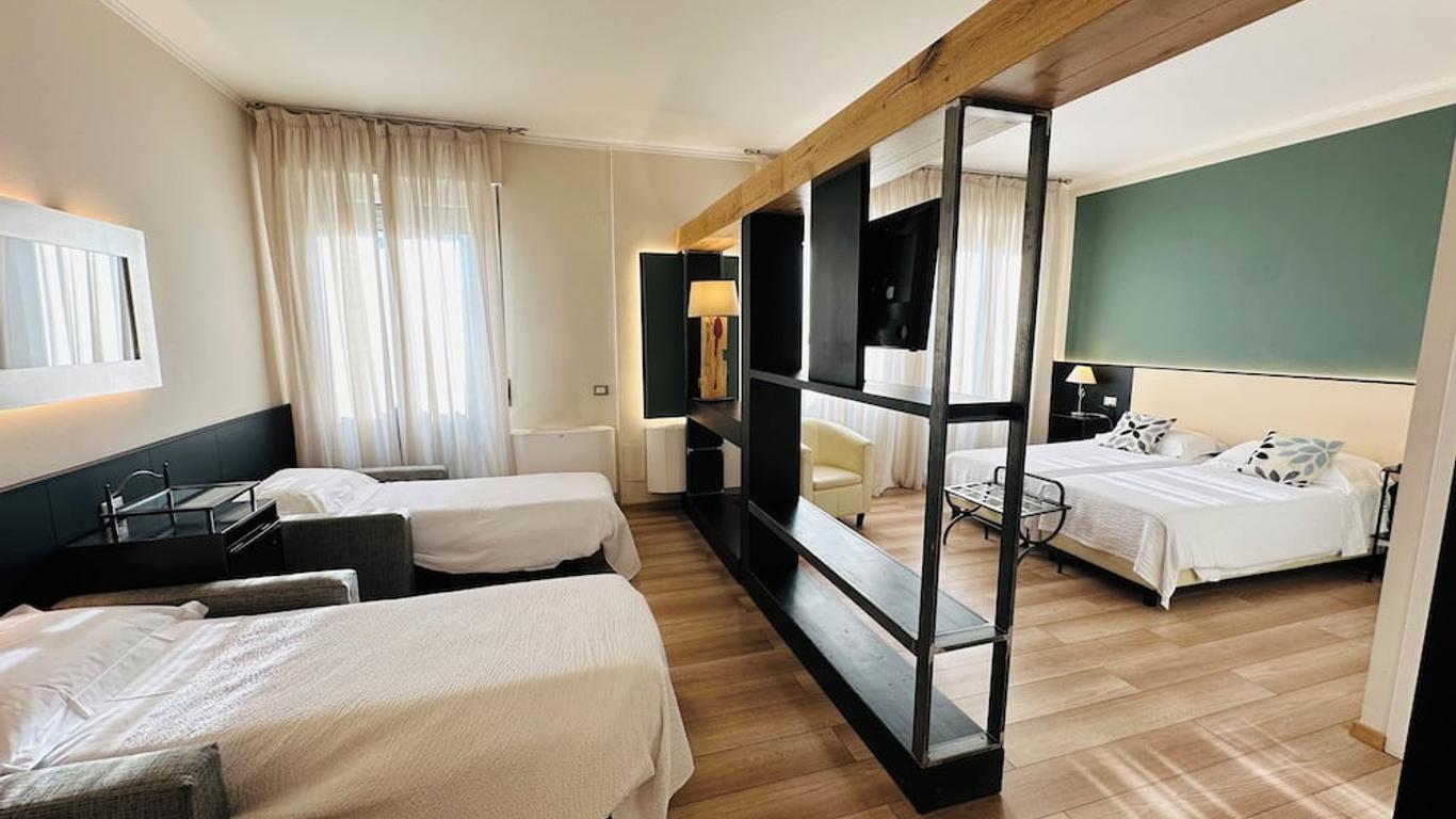 Hotel Italia