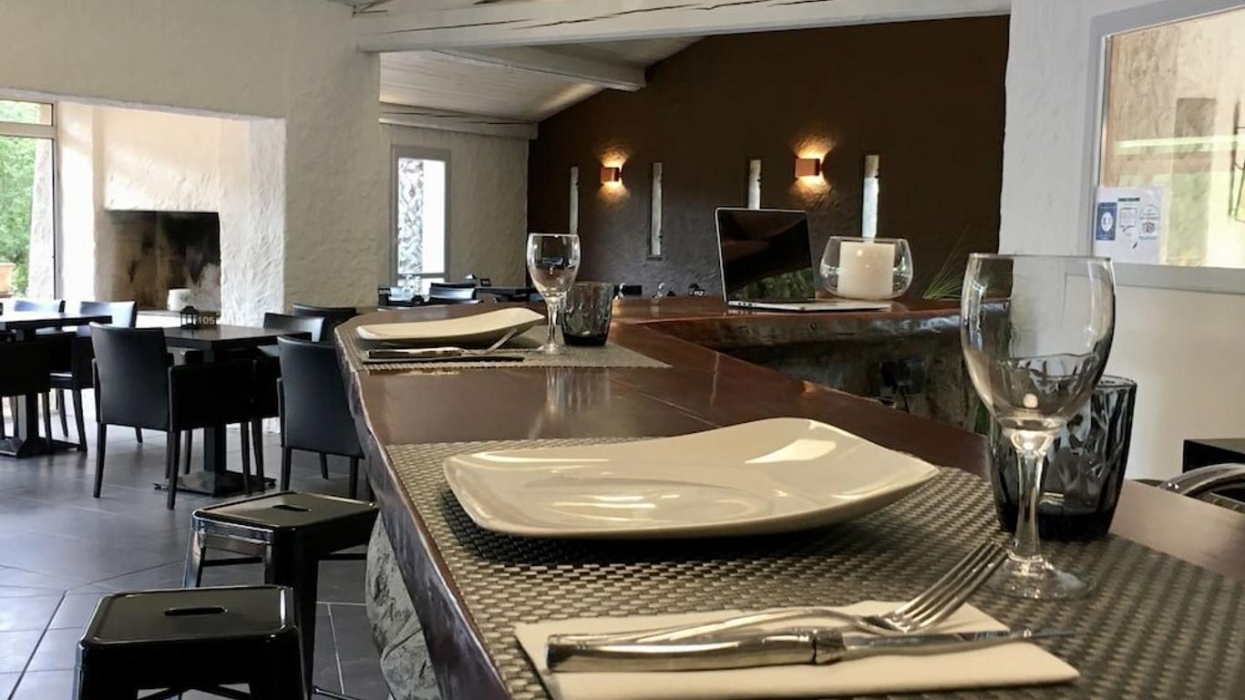 Auberge Val Moureze Hôtel & Spa