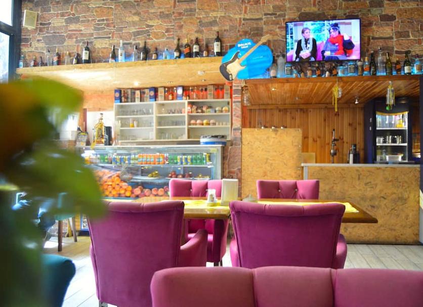 Bar Photo