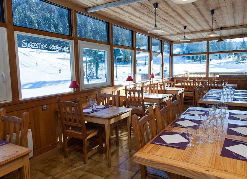 Restaurant Photo