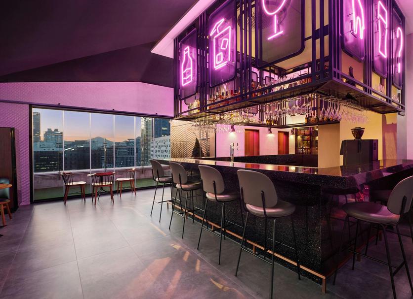 Bar Photo