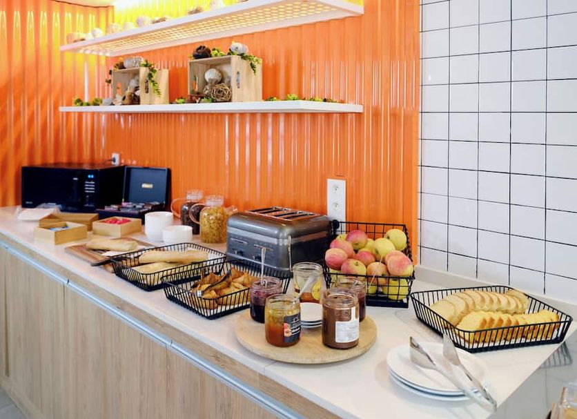 Buffet Photo