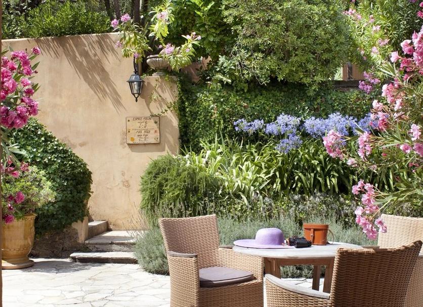 Patio Photo