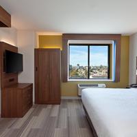 Holiday Inn Express Los Angeles - Lax Airport