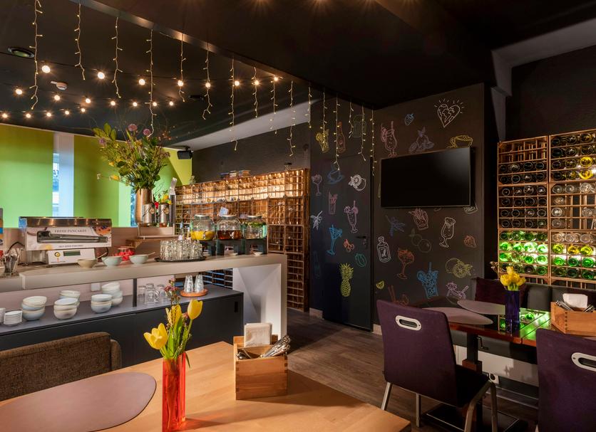 Bar Photo