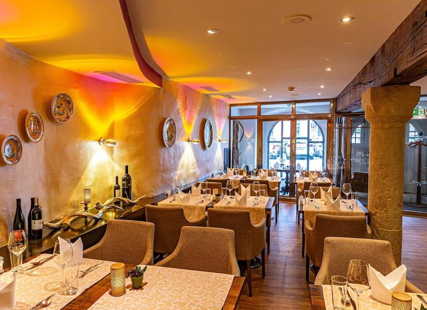 Restaurant Photo
