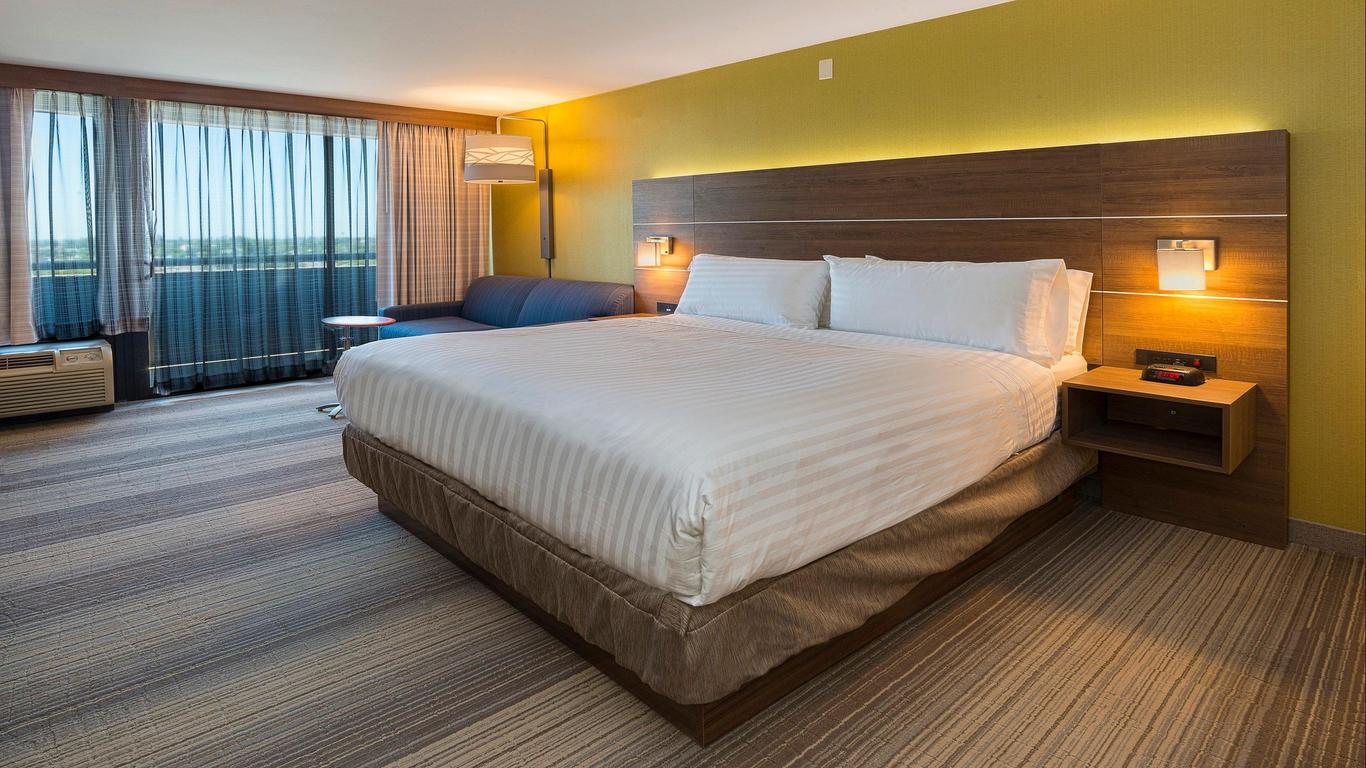 Holiday Inn Express Fullerton - Anaheim