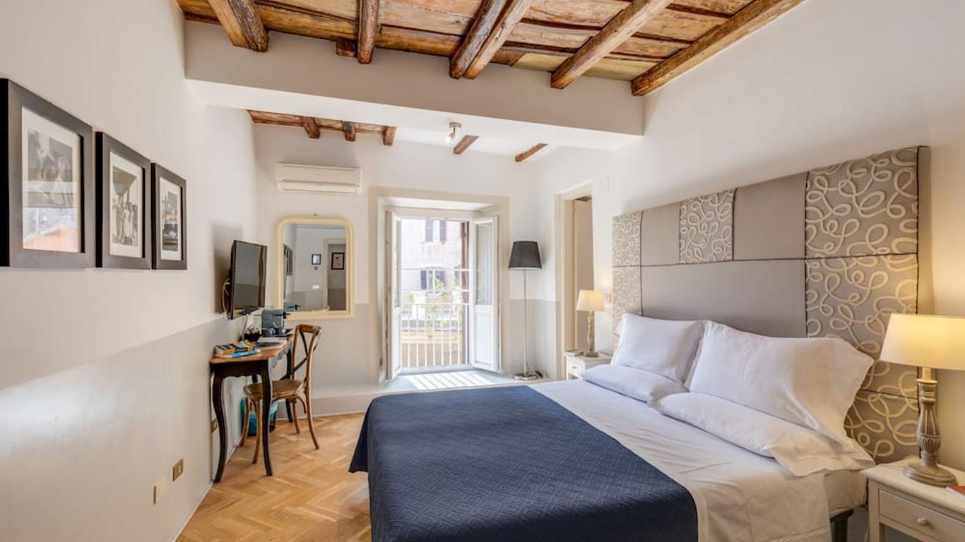 The Bluehostel
