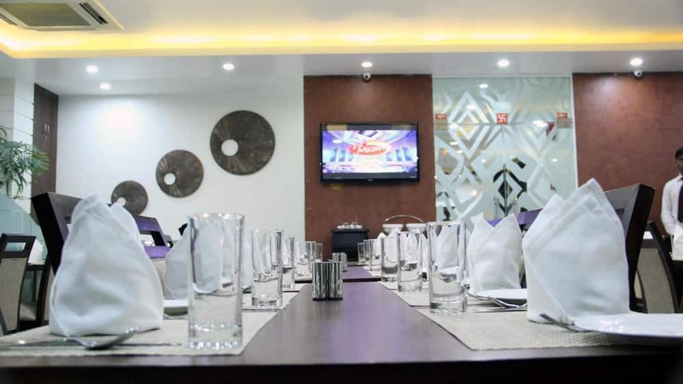 Clarks Inn Mathura