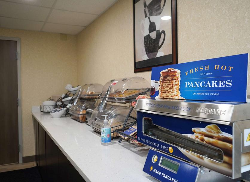 Buffet Photo