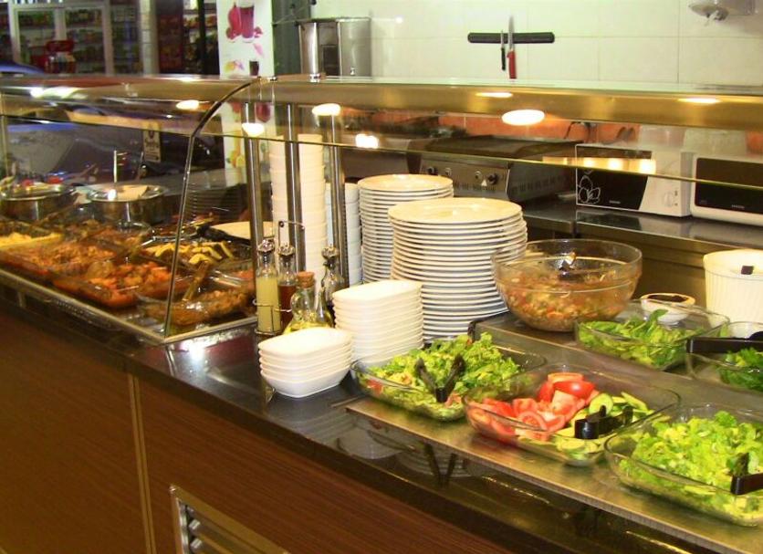 Buffet Photo