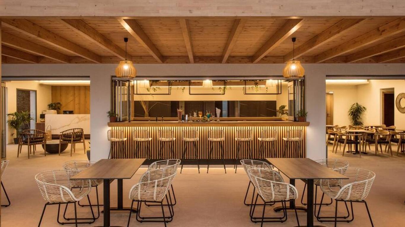 Malena Hotel & Suites - Adults Only by Omilos Hotels