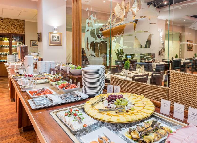 Buffet Photo