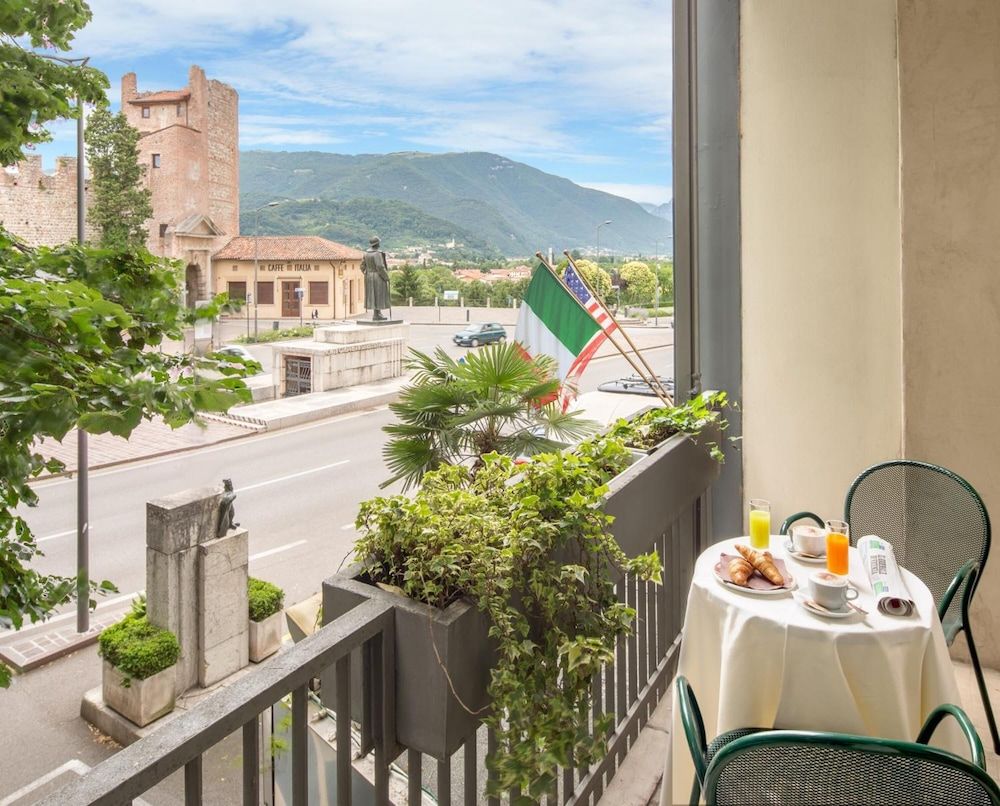 Balcon