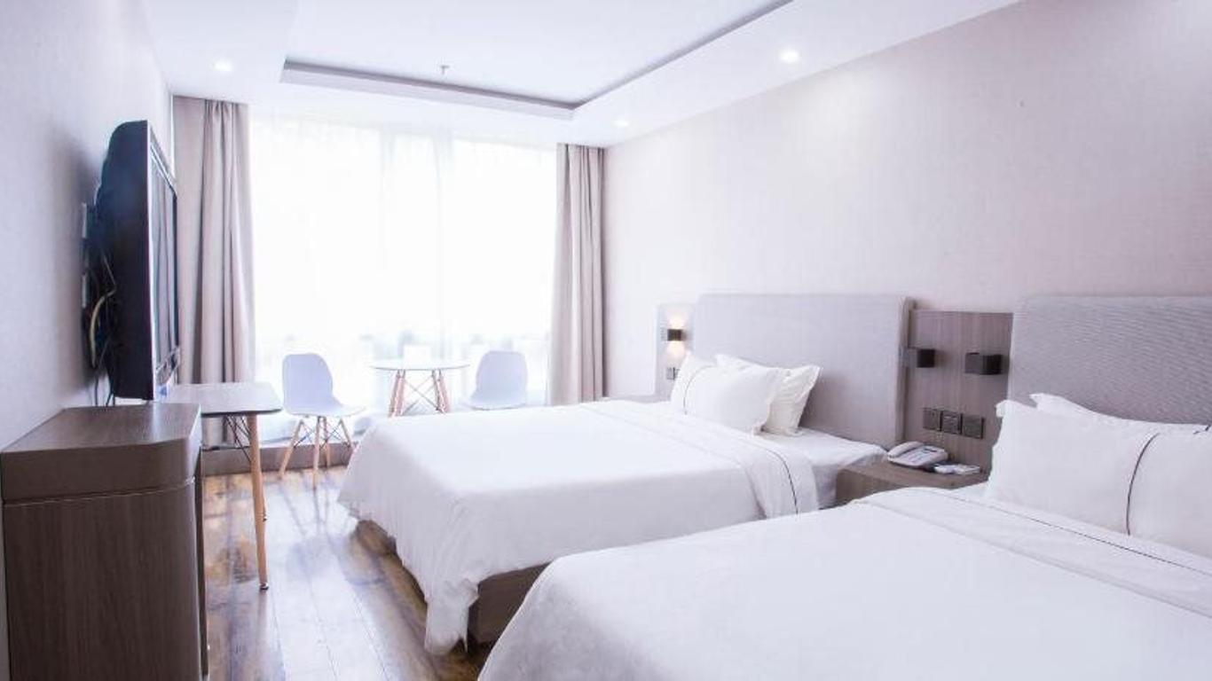 Hong Wei Yi Jia Beijing Niu Jie Hotel